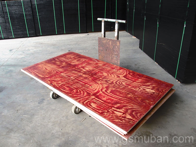 復(fù)合木模板和木模板的區(qū)別是什么?