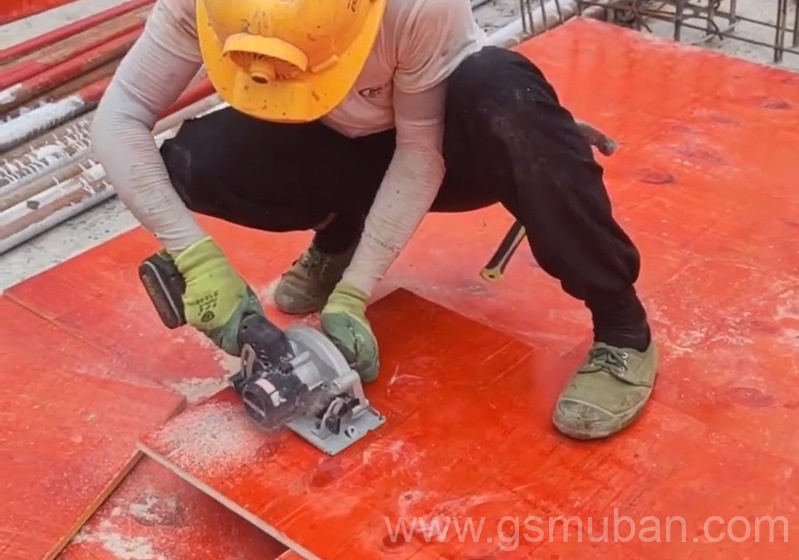 高層模板多少錢一平方？高層建筑模板優(yōu)缺點(diǎn)介紹