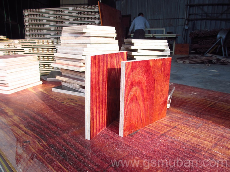 建筑模板廠家怎么選?10年采購經(jīng)理的避坑秘籍 建筑模板廠家怎么選?10年采購經(jīng)理的避坑秘籍