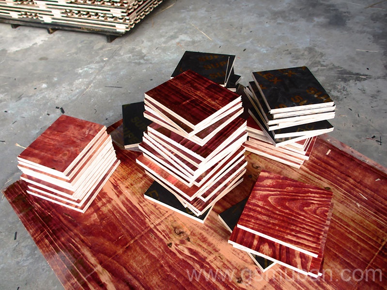 建筑模板怎么采購(gòu)才劃算？看看廠家怎么說！