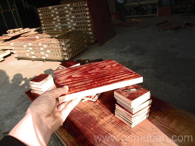 廣西層層過膠模板廠哪里有？90%人不知道這個廠